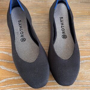 EUC: Rothy's The Square Black Flats (size 9.5)